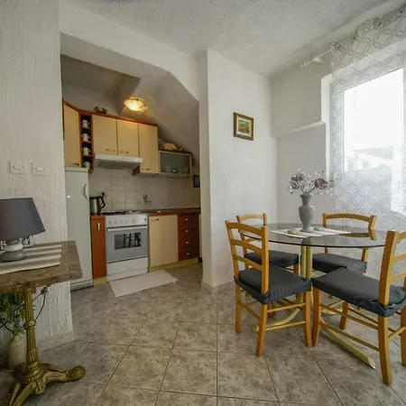 Apartman Emily Apartment Postira