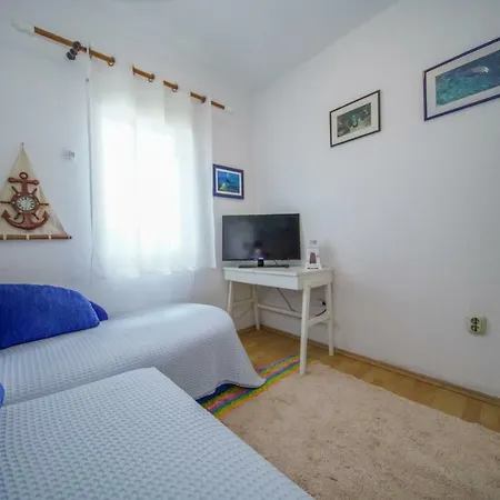 Apartman Emily Postira
